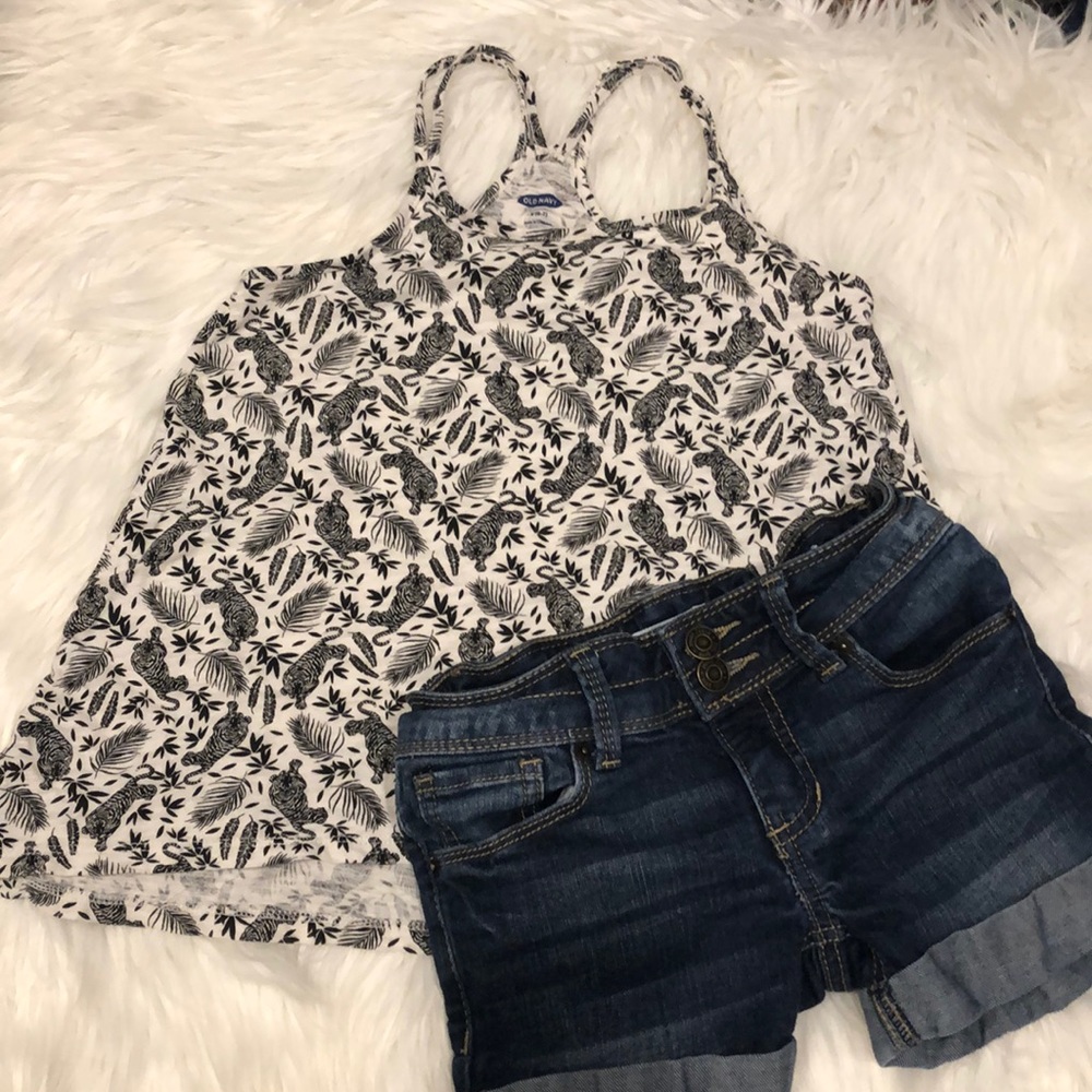 Cute girls shorts and top
